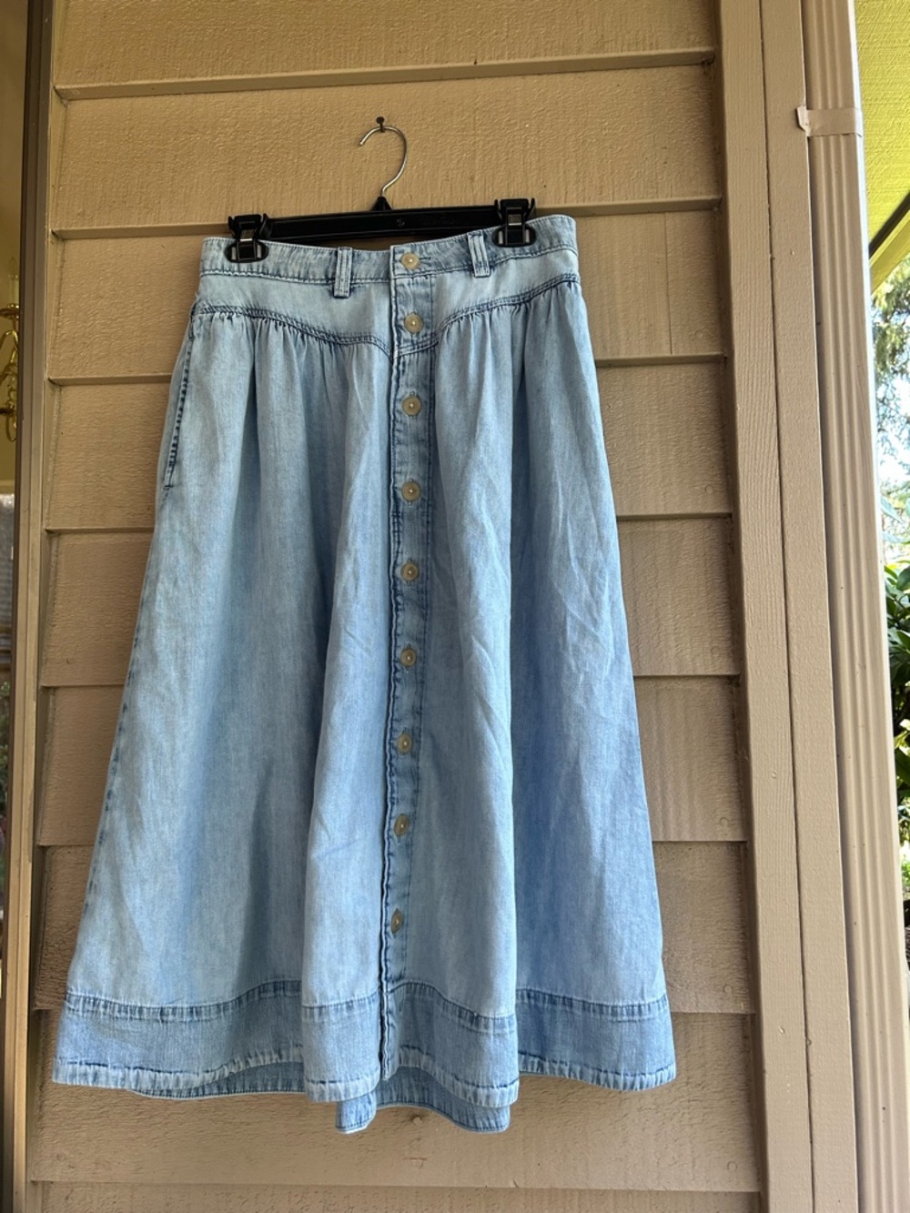 Gap Lightweight Blue Button-Front Denim Midi Skirt